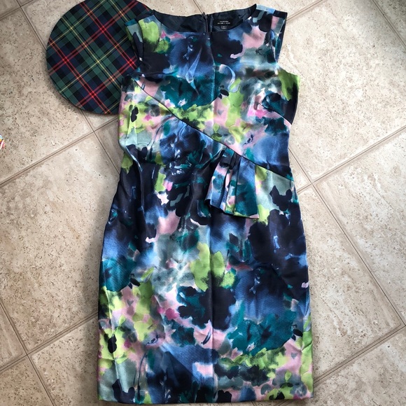 Tahari Dresses & Skirts - Tahari Cocktail dress, size 10